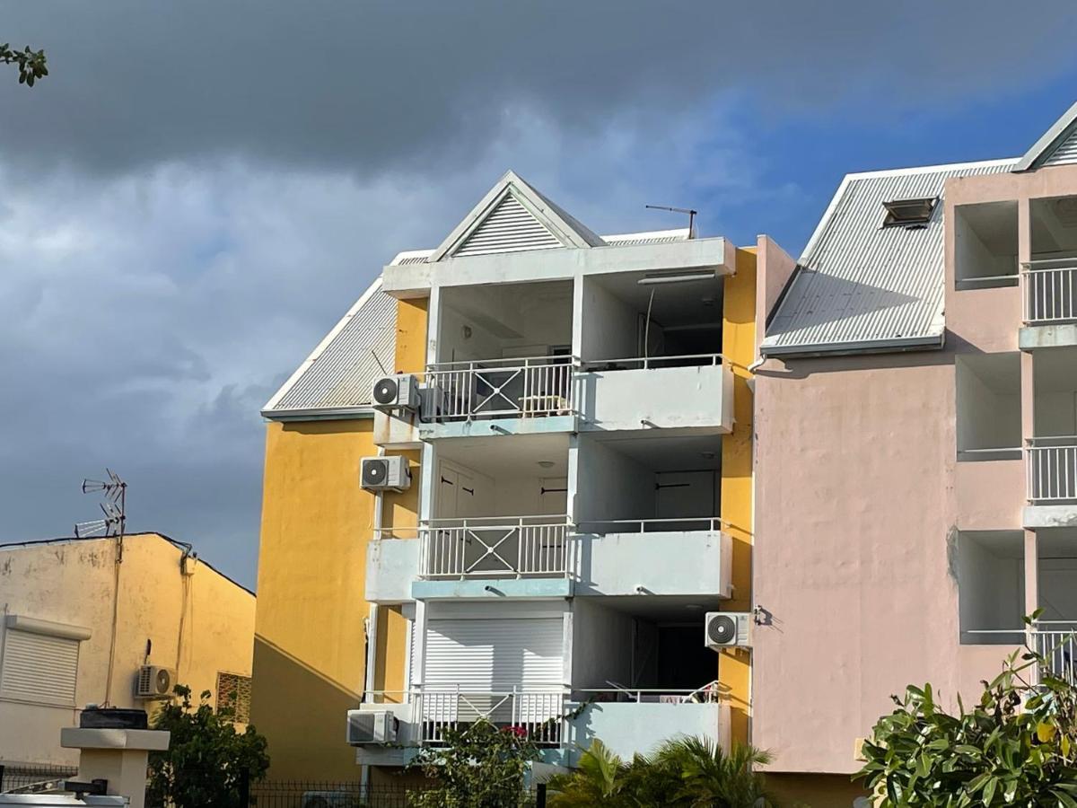 Ti Kaz'Eta Apartment Sainte-Anne  Exterior photo